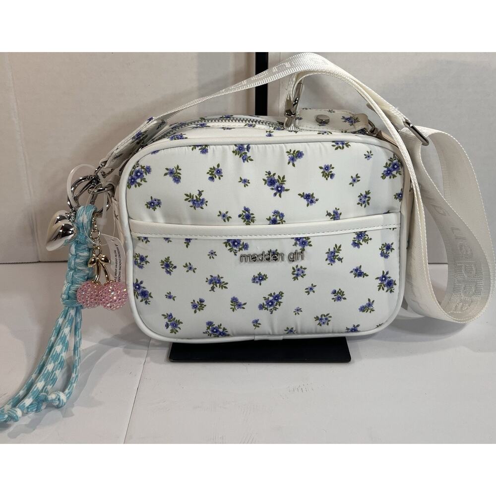 Madden Girl White Ditsy Floral Camera Crossbody Bag Charms NWT - Picture 6 of 16